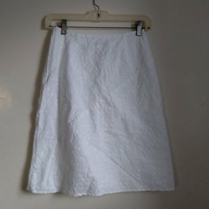 Talbots Petites white embroidered skirt size 2P